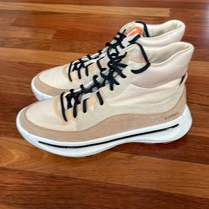 Sorel ONA 503 Mid boot, women’s size 9